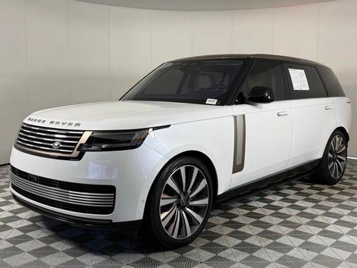 2023 Land Rover Range Rover SV