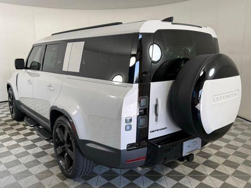 Borasco Gray Metallic 2026 Land Rover Defender S