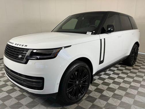 2025 Land Rover Range Rover SE