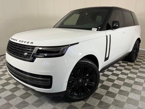 2025 Land Rover Range Rover SE