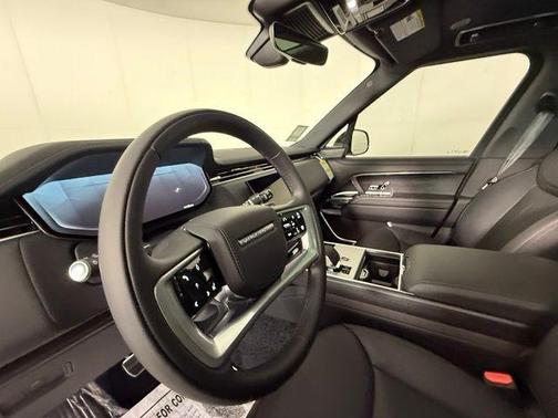Black 2026 Land Rover Range Rover SE