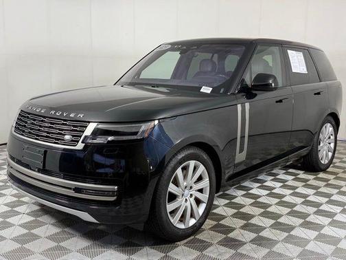 2023 Land Rover Range Rover SE