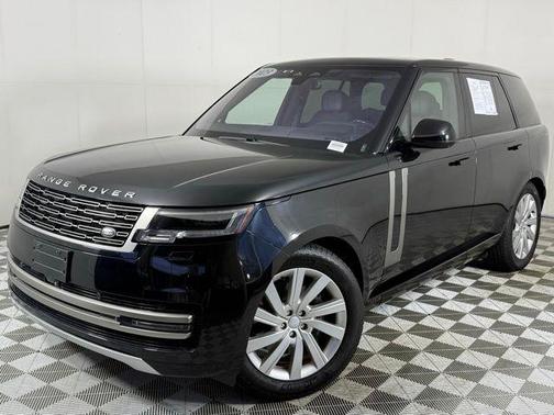 2023 Land Rover Range Rover SE
