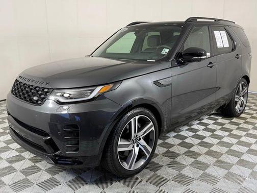 2024 Land Rover Discovery Dynamic SE