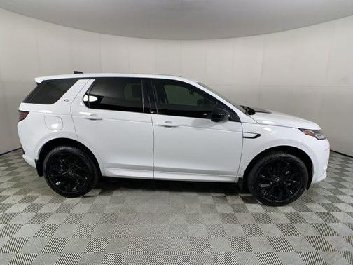 2025 Land Rover Discovery Sport S
