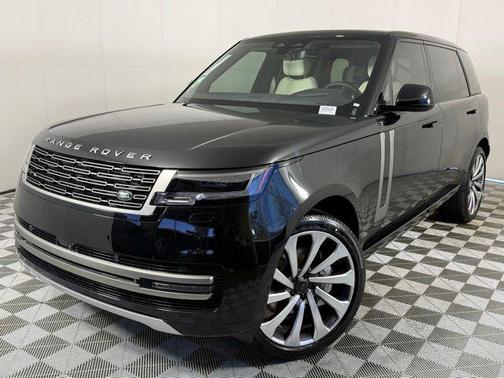 2026 Land Rover Range Rover SE