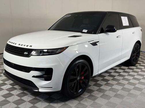 2025 Land Rover Range Rover Sport SE