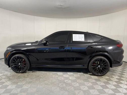 Black Sapphire Metallic 2026 BMW X6 xDrive40i
