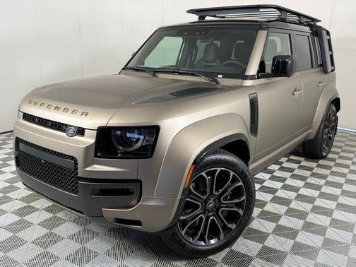 2025 Land Rover Defender V8