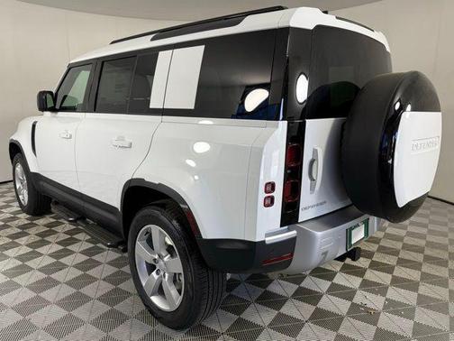 2025 Land Rover Defender S