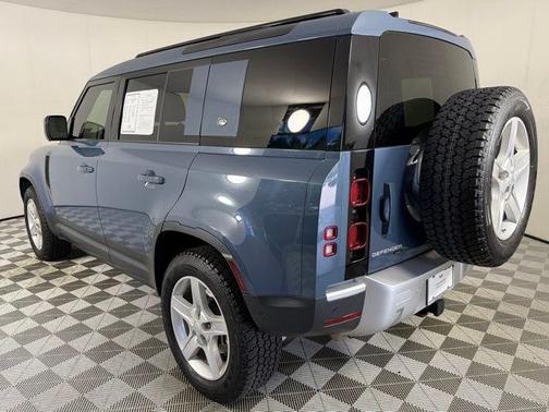 2021 Land Rover Defender SE