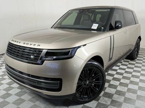 2025 Land Rover Range Rover SE