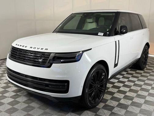 2026 Land Rover Range Rover SE