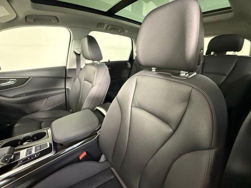 2022 Audi Q7 55 Premium Plus