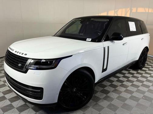 2022 Land Rover Range Rover SE