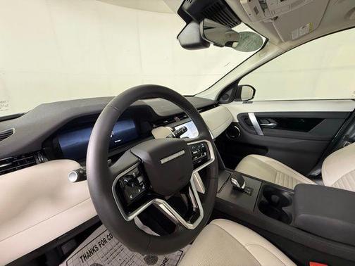 2025 Land Rover Discovery Sport S