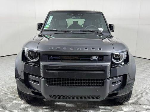 2026 Land Rover Defender X-Dynamic SE