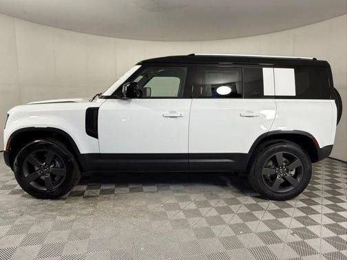 2025 Land Rover Defender S