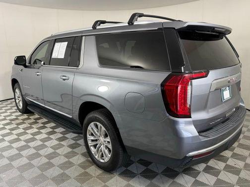 2021 GMC Yukon XL SLT