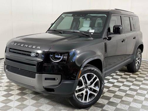 Santorini Black Metallic 2026 Land Rover Defender S