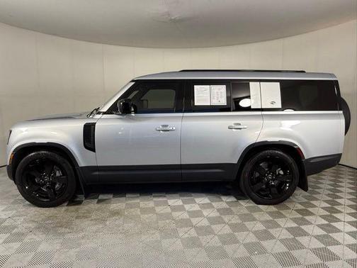 2024 Land Rover Defender S