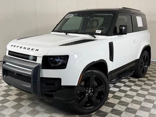 Fuji White 2025 Land Rover Defender X-Dynamic SE