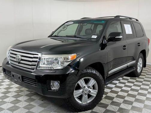2013 Toyota Land Cruiser Base