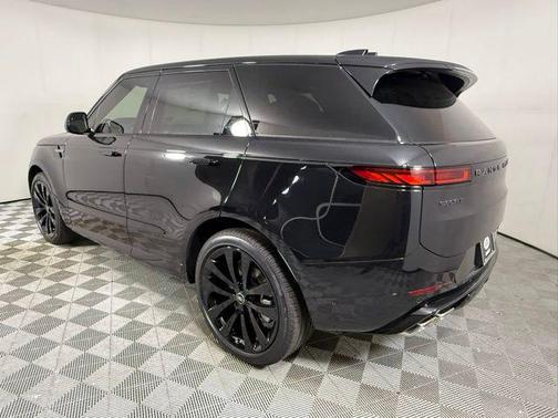 2025 Land Rover Range Rover Sport SE