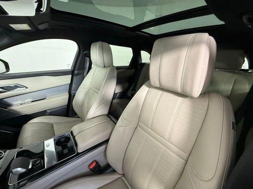2023 Land Rover Range Rover Velar HST