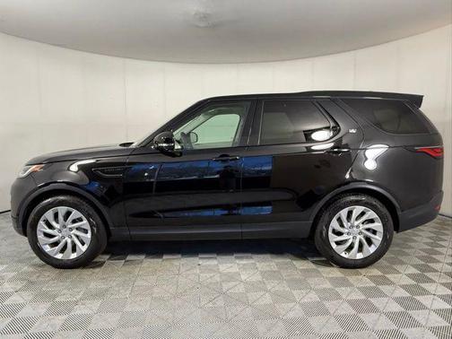 2025 Land Rover Discovery S