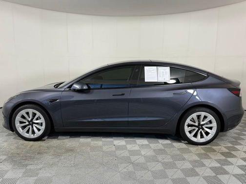 2023 Tesla Model 3 Standard Range