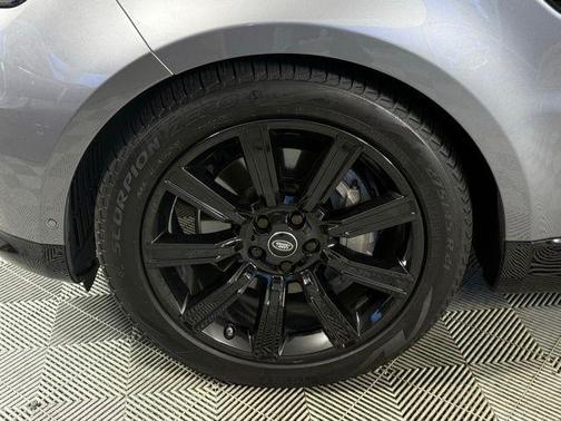2021 Land Rover Range Rover Sport HSE Silver Edition