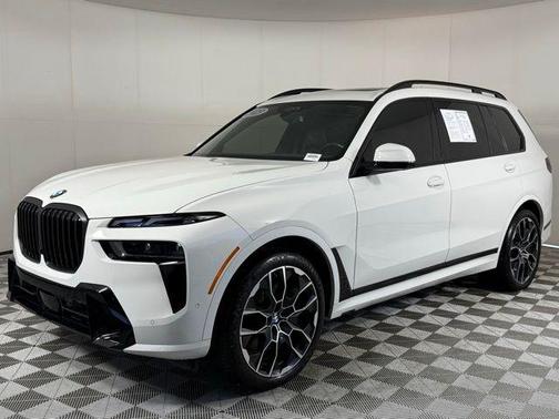 2023 BMW X7 xDrive40i