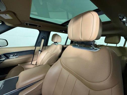 2024 Land Rover Range Rover SE