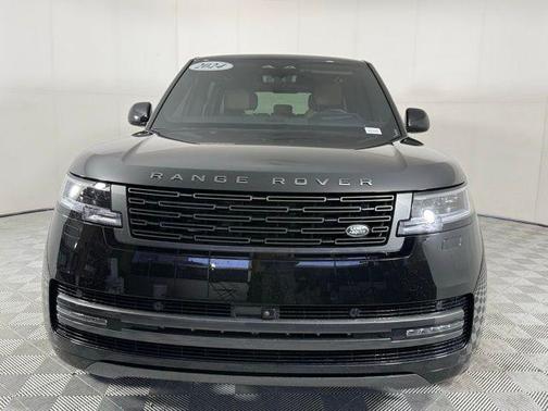 2024 Land Rover Range Rover SE
