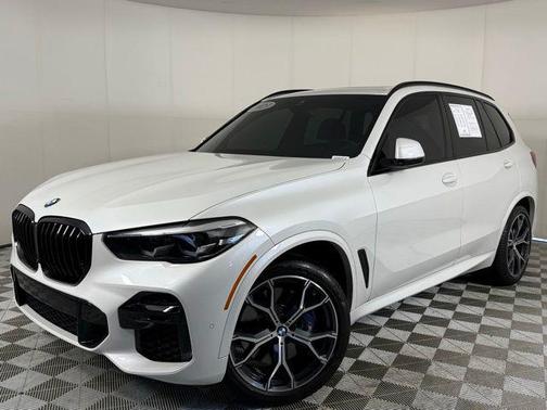 2023 BMW X5 M50i