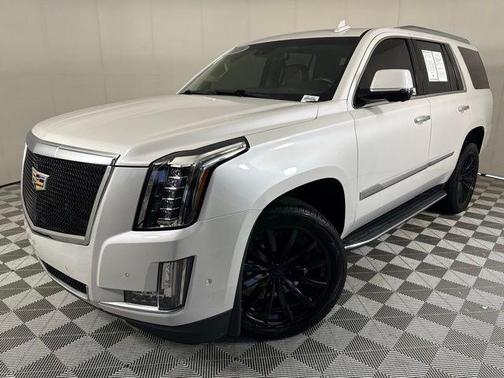 2020 Cadillac Escalade Luxury