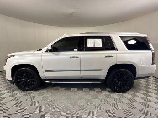 2020 Cadillac Escalade Luxury