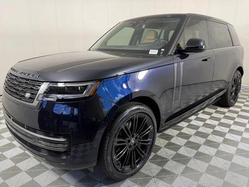 2025 Land Rover Range Rover SE