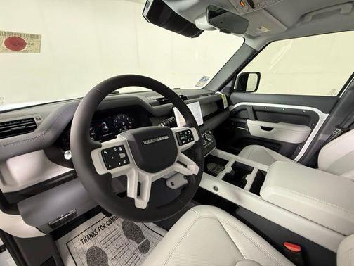 2025 Land Rover Defender S