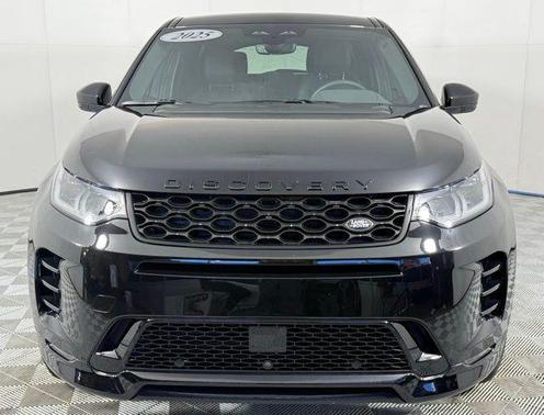 2025 Land Rover Discovery Sport SE