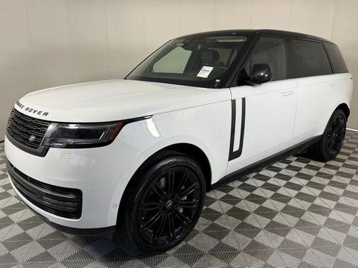 2025 Land Rover Range Rover SE