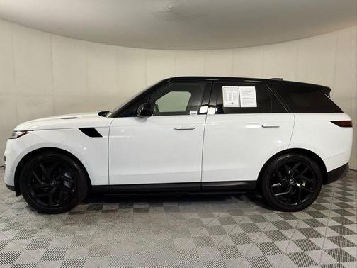 2023 Land Rover Range Rover Sport SE