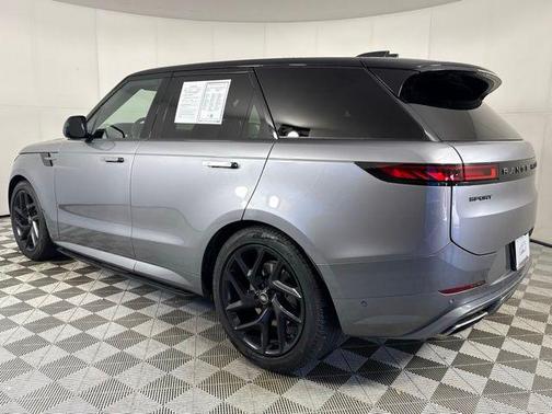 2023 Land Rover Range Rover Sport SE