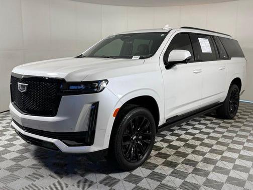 2023 Cadillac Escalade ESV Sport
