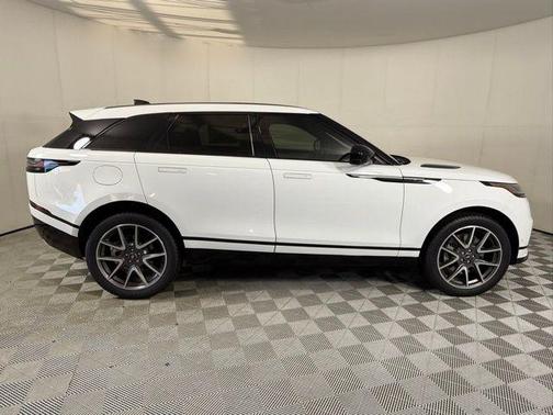 2026 Land Rover Range Rover Velar Dynamic SE