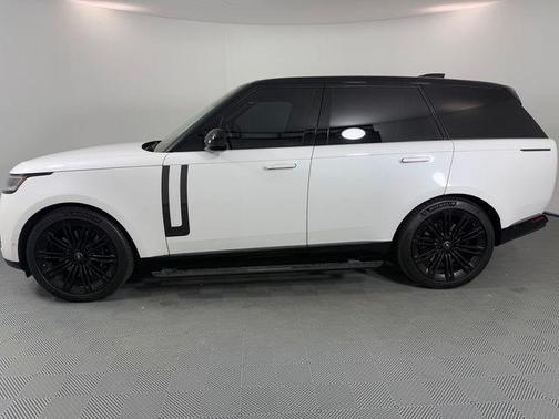 2024 Land Rover Range Rover Autobiography