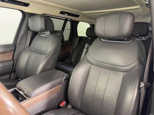 2024 Land Rover Range Rover Autobiography