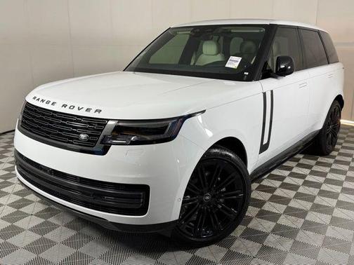 2025 Land Rover Range Rover SE