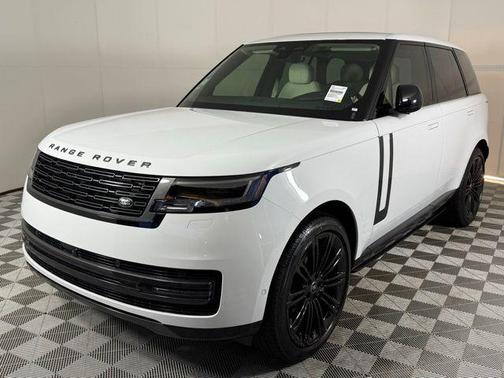 2025 Land Rover Range Rover SE